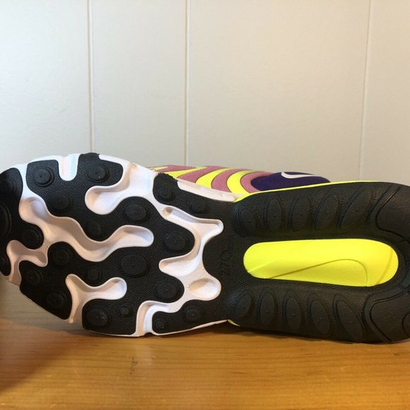 Nike Air Max 270 React ENG Eggplant Magic Flamingo - Picture 4 of 6